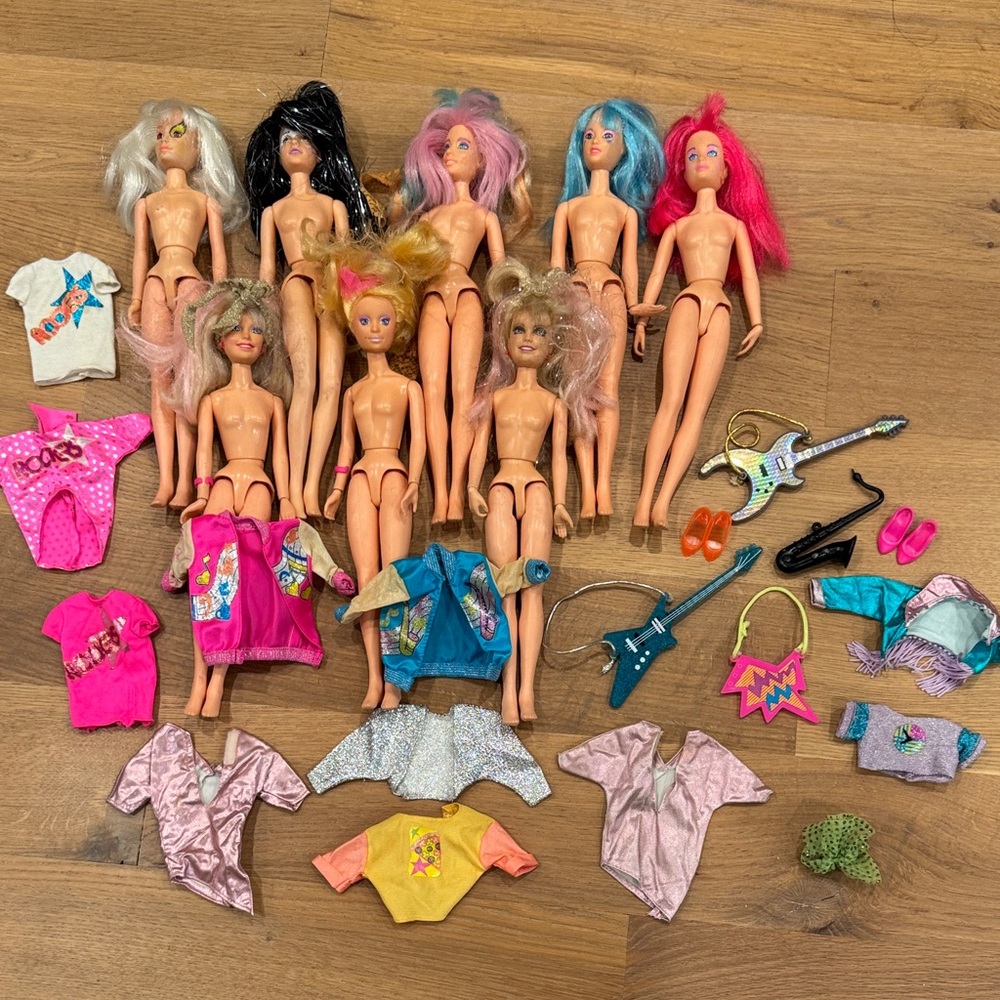 Fashion Dolls with Unique Hairstyles